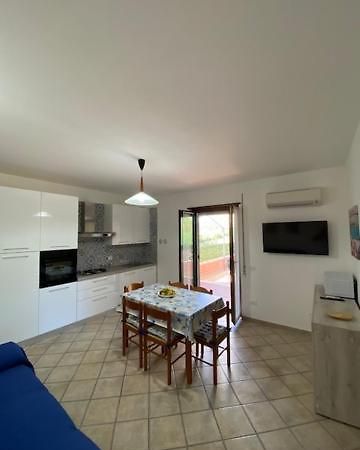 Casa Alessandra Тортолі Екстер'єр фото