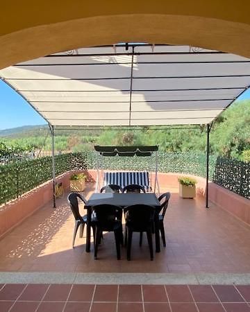 Casa Alessandra Тортолі Екстер'єр фото